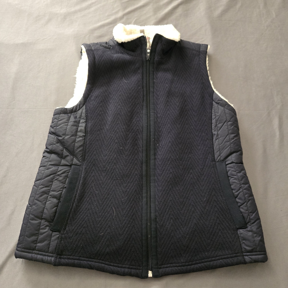 T By Talbots Black Vest Size Petite Small With Faux Fur White Lining Puffer